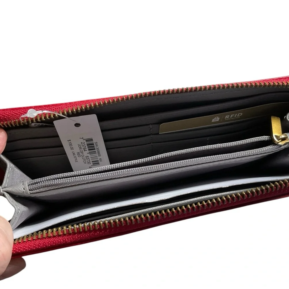 Fossil Jodi Zip Clutch RFID red pebbled leather Wallet. NWT.